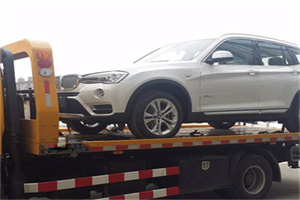 大方拖车24小时服务电话